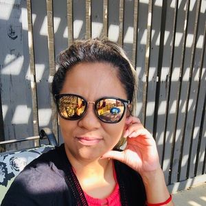 Meet your Posher, Anel